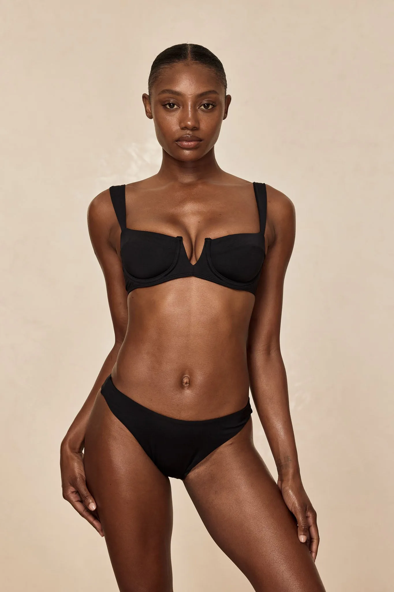 Clovelly Top - Black Monday Swimwear